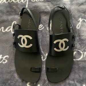 Excellent Condition Chanel Sandals Size 38 (US 8).